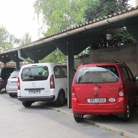 Hotel Ruzek Hranice  Kültér fotó