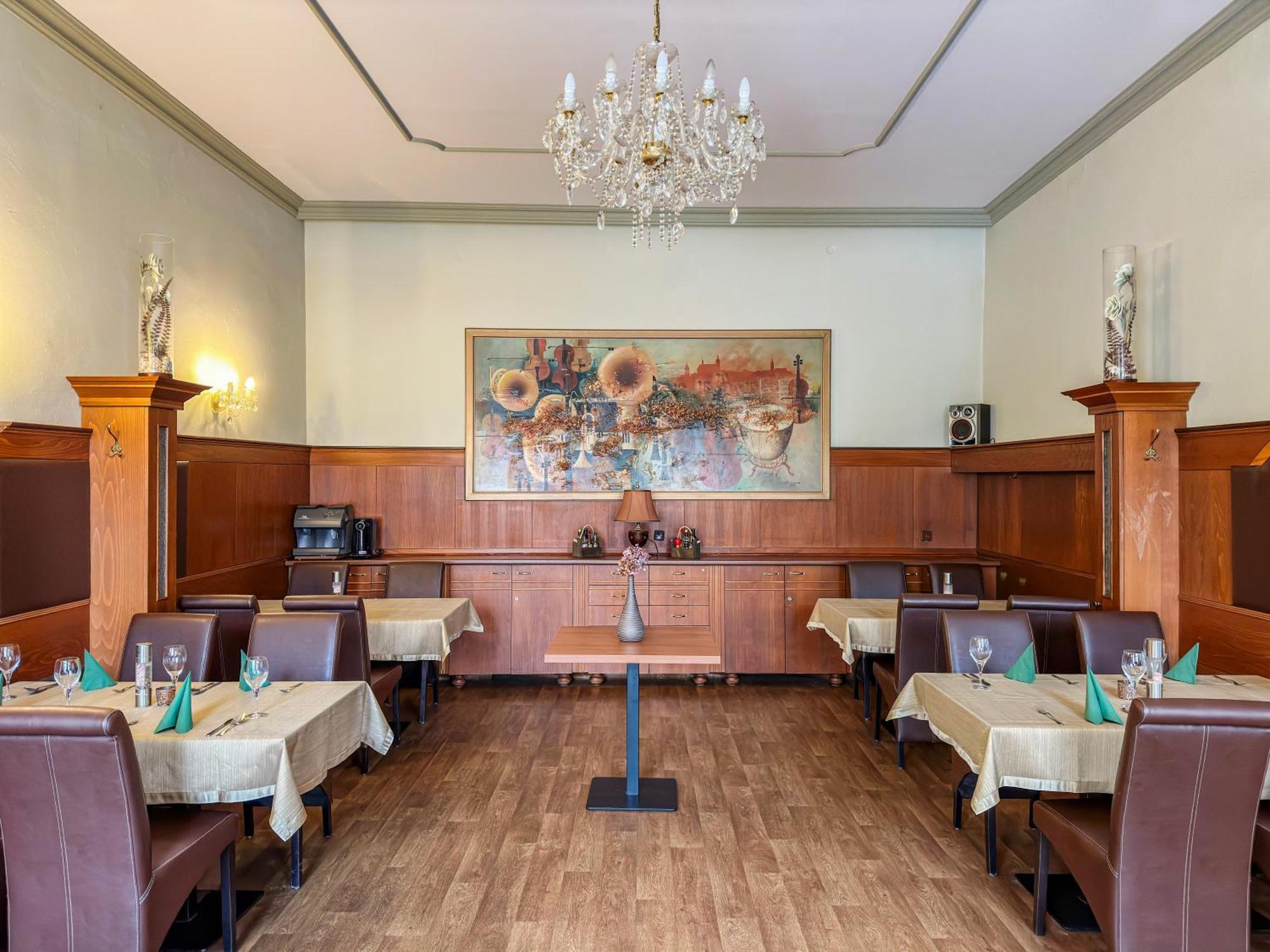 Hotel Ruzek Hranice  Kültér fotó