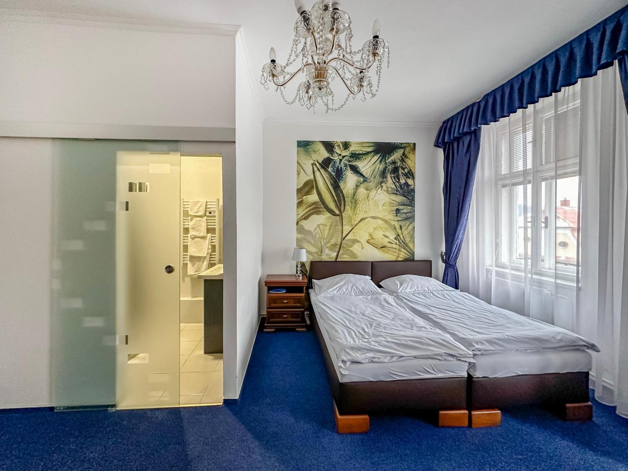 Hotel Ruzek Hranice  Kültér fotó