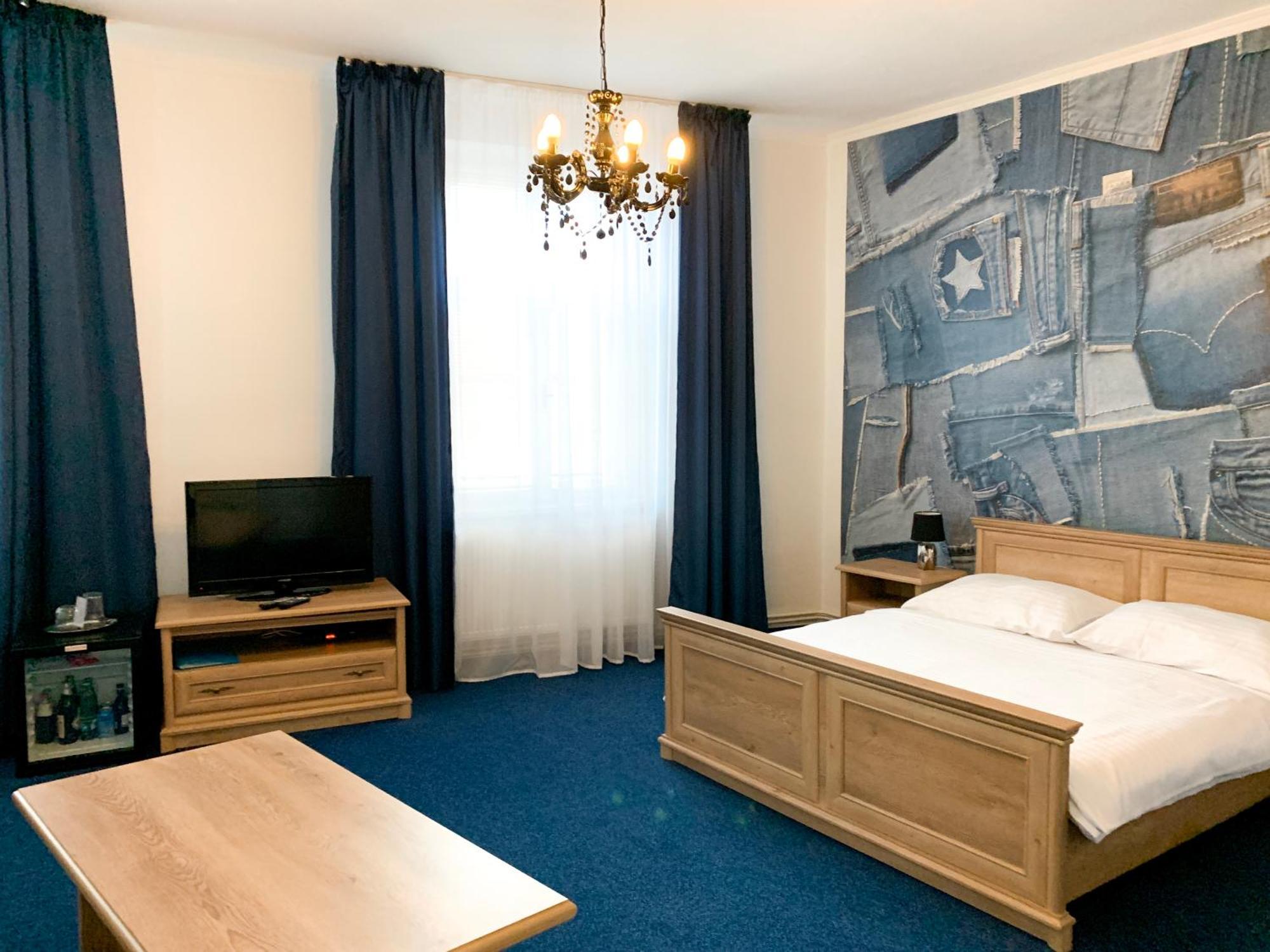 Hotel Ruzek Hranice  Kültér fotó
